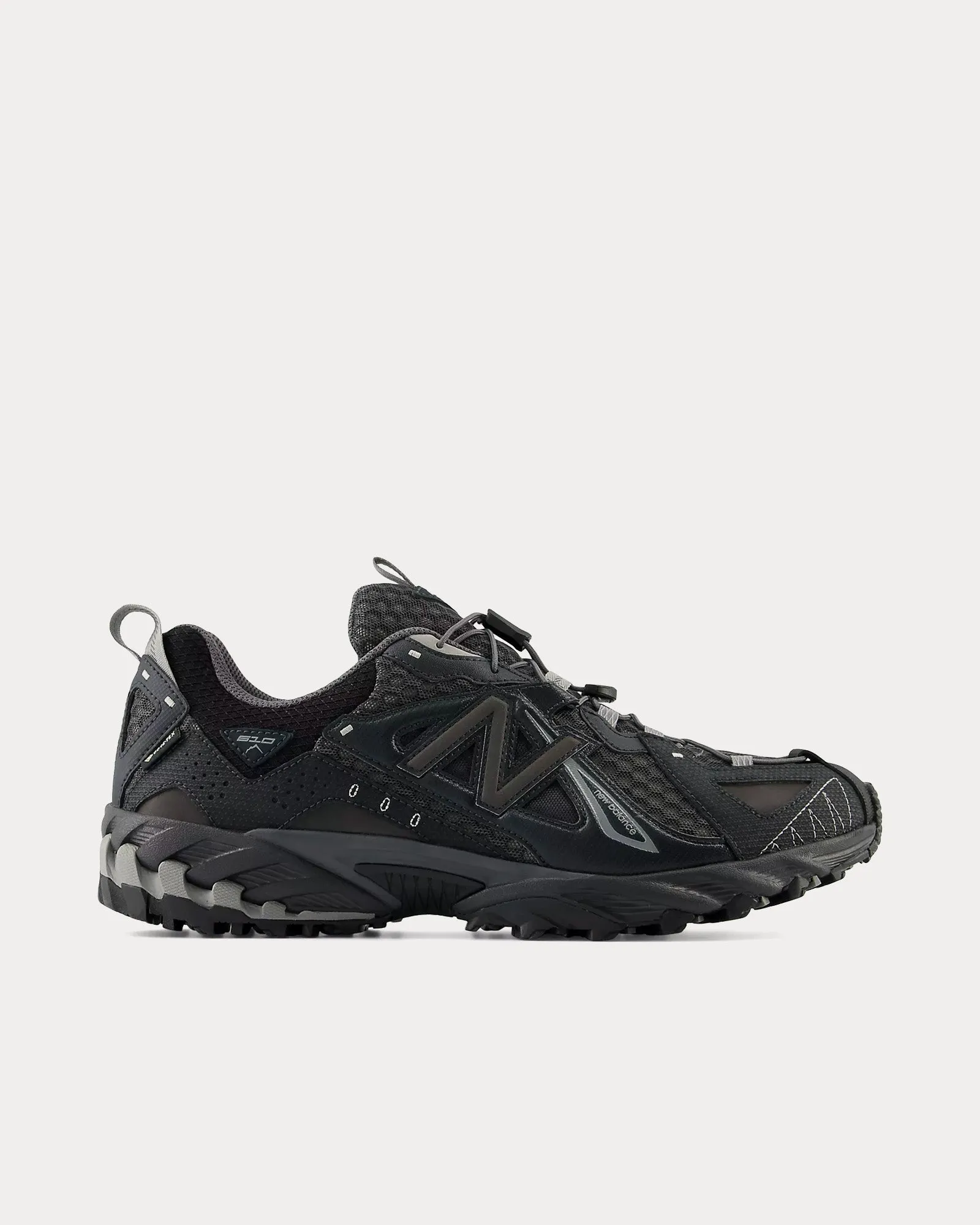 610Xv1 Phantom / Magnet / Shadow Grey Low Top Sneakers