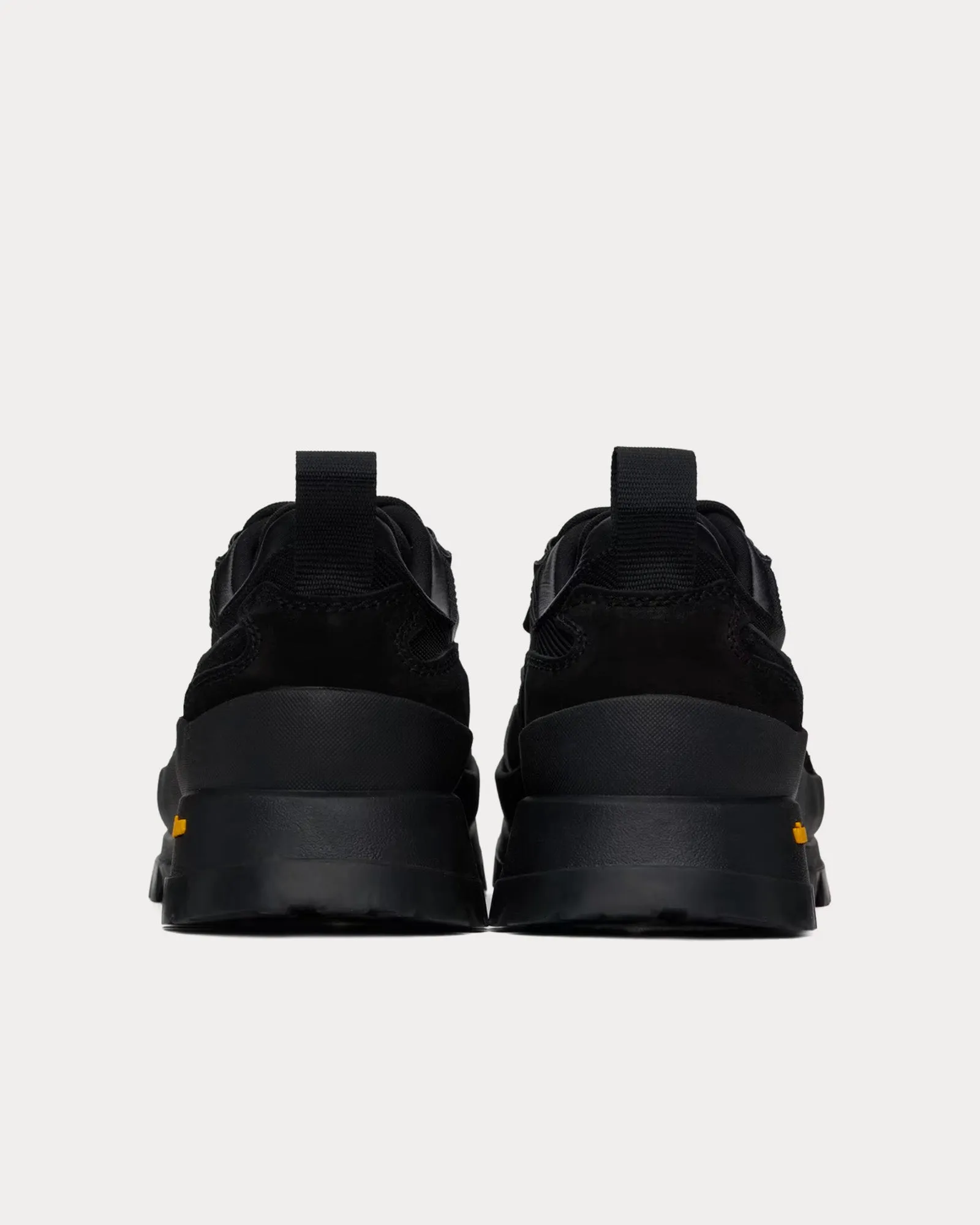 Aaron Trail Black Low Top Sneakers