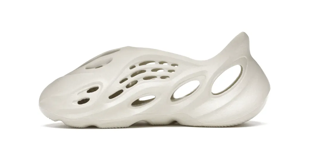 adidas Yeezy Foam RNNR Sand