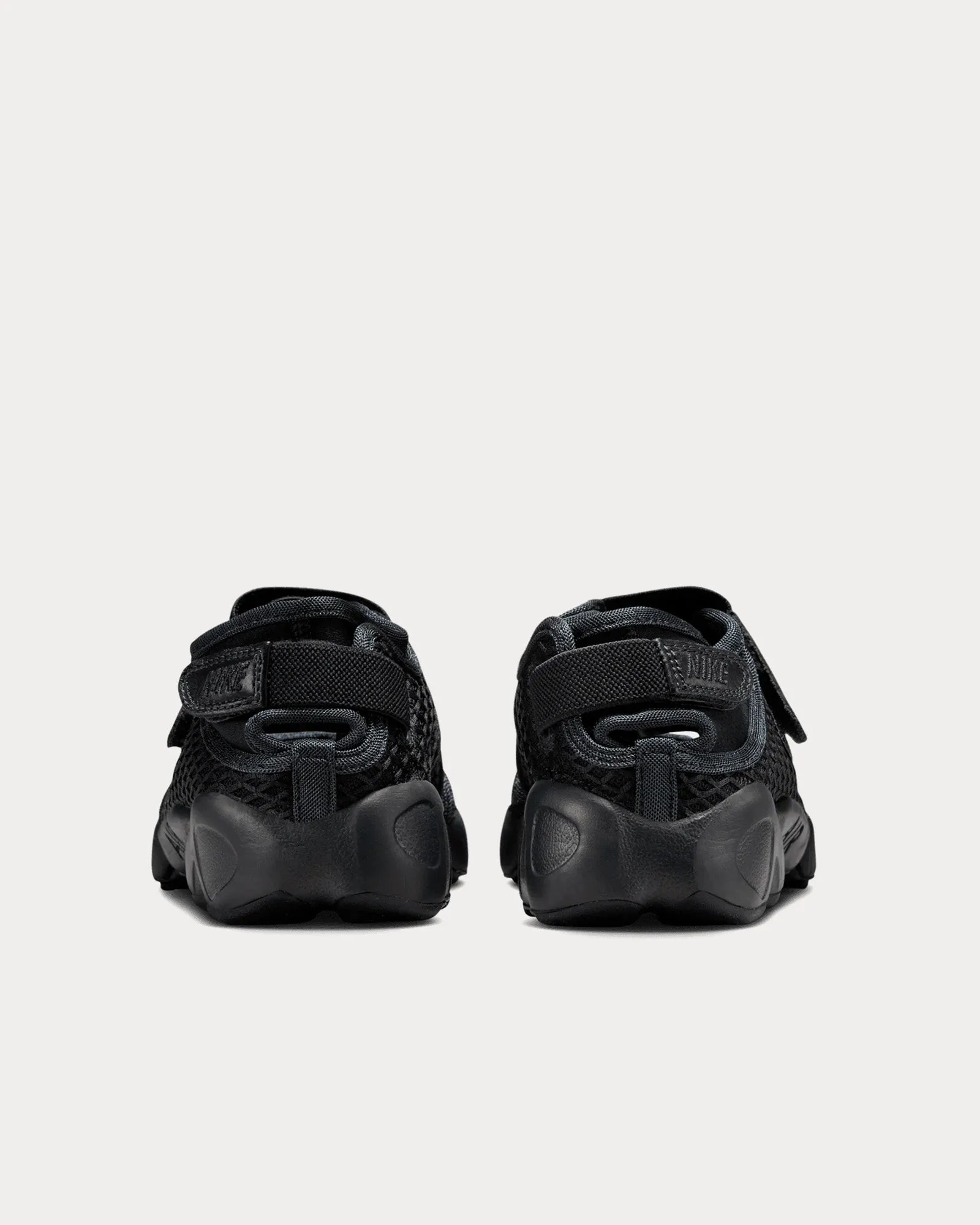 Air Rift Lace Off-Noir / Off-Noir Slip On Sneakers
