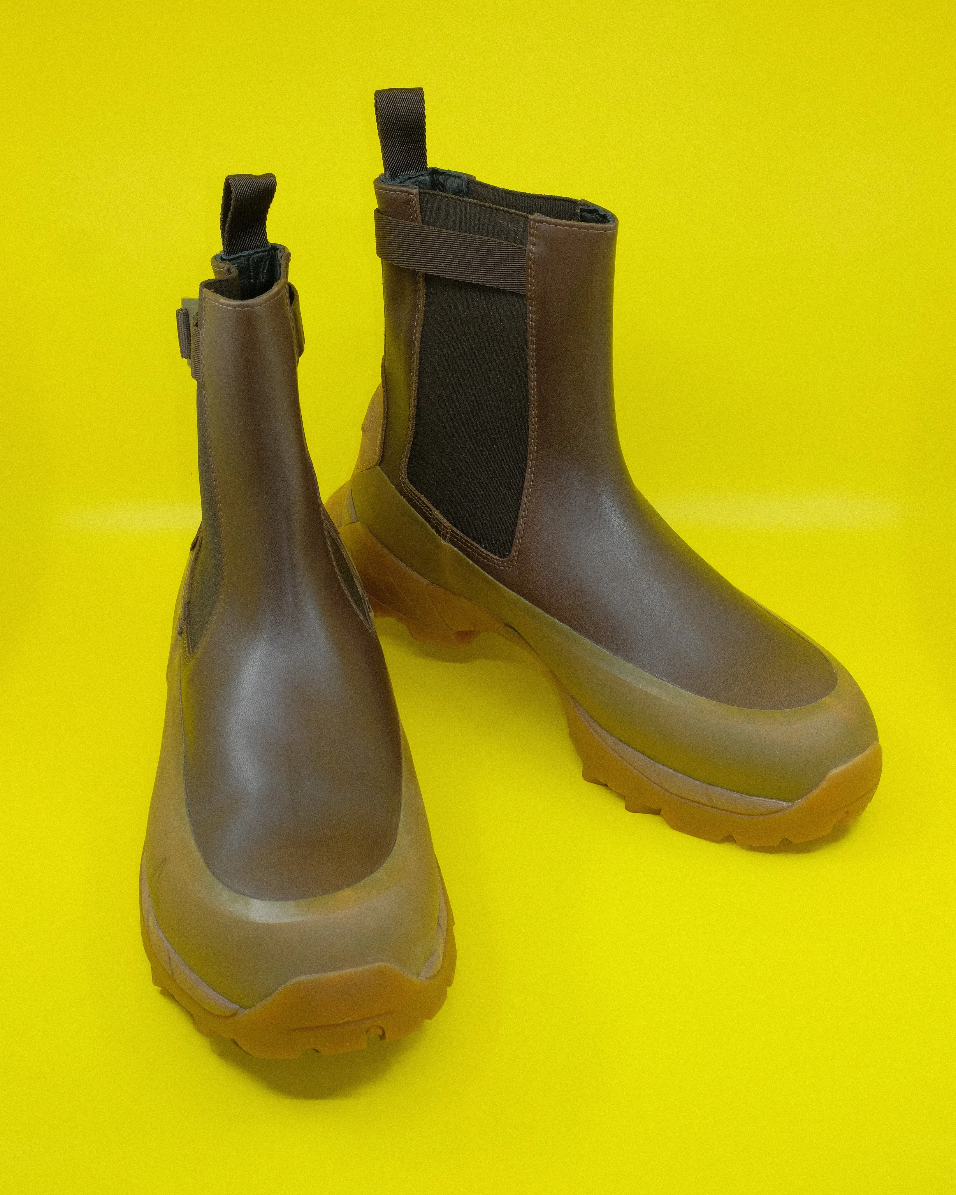 Brown Gum Chelsea Boot