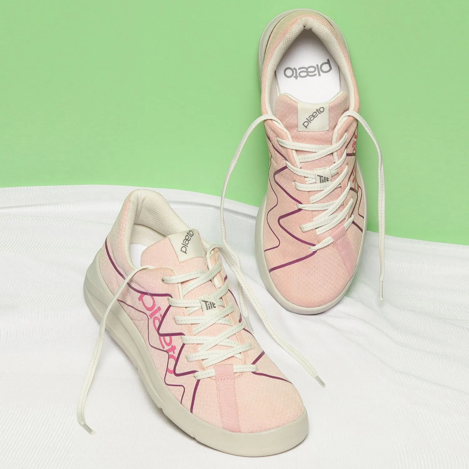 Gully Women's Sports Shoes - Pink / Orange