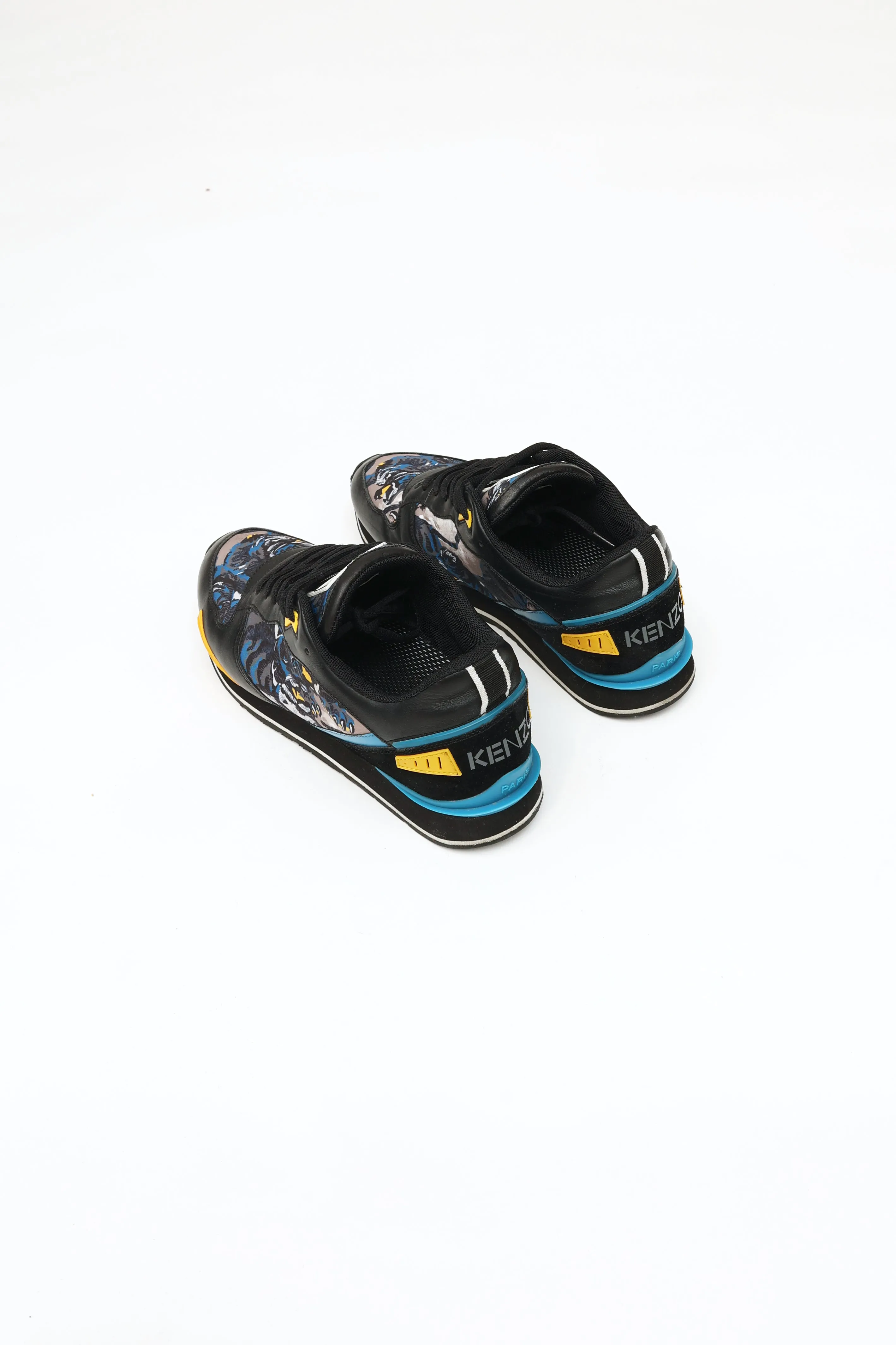 Men's Blue and Black Pattern Sneaker
