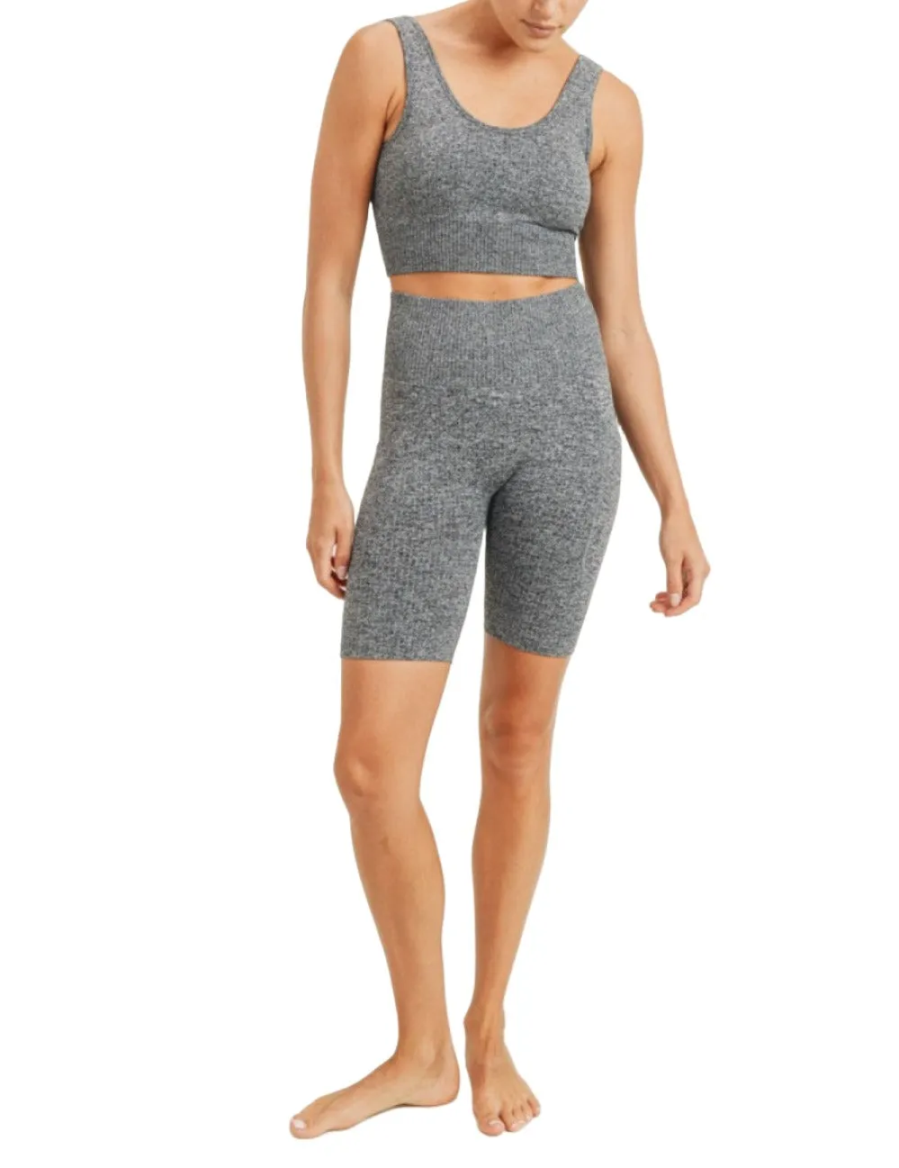 Mono B Hybrid Seamless Ribbed Sports Bra AT3041