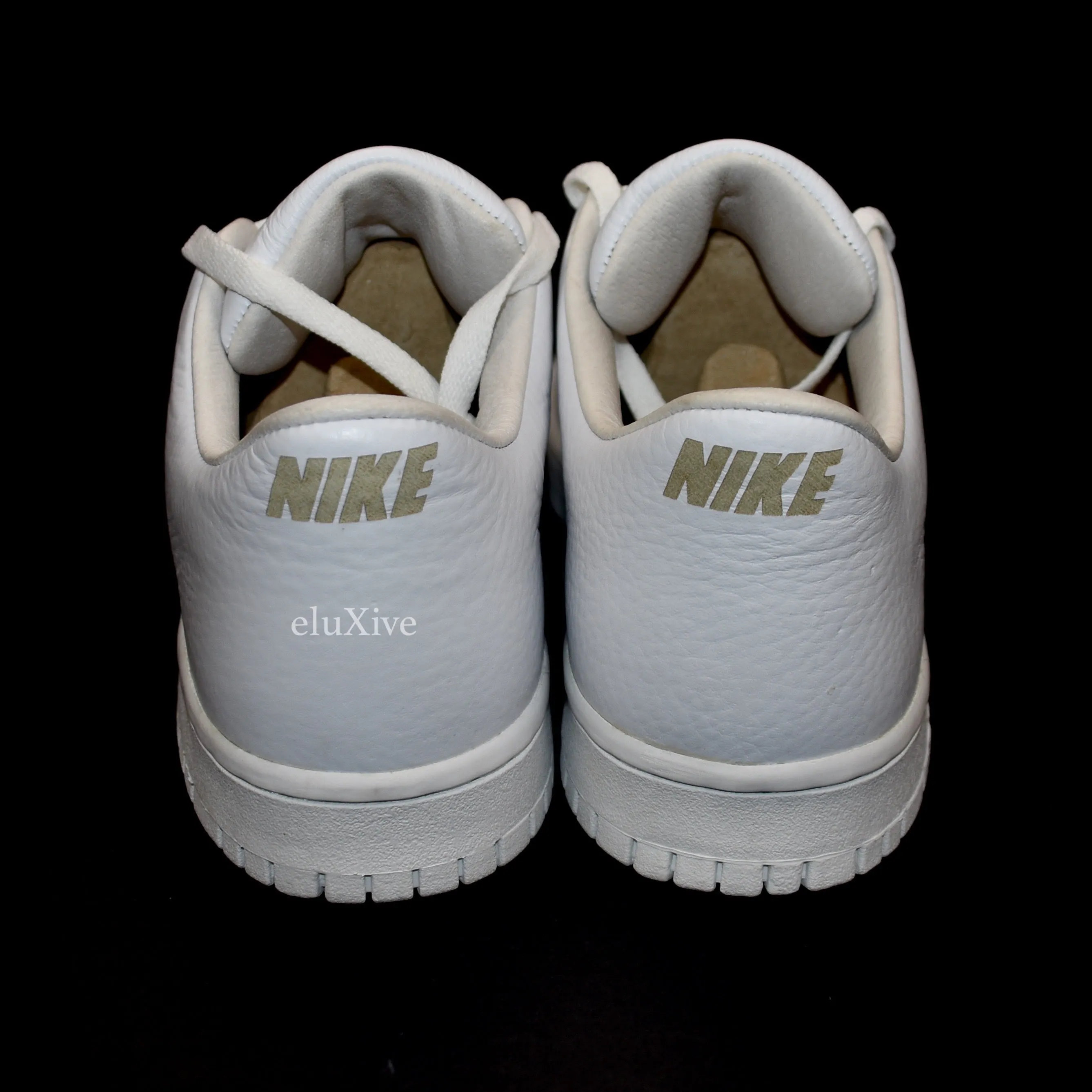 Nike - Dunk Low Supreme 'Seamless' (White)