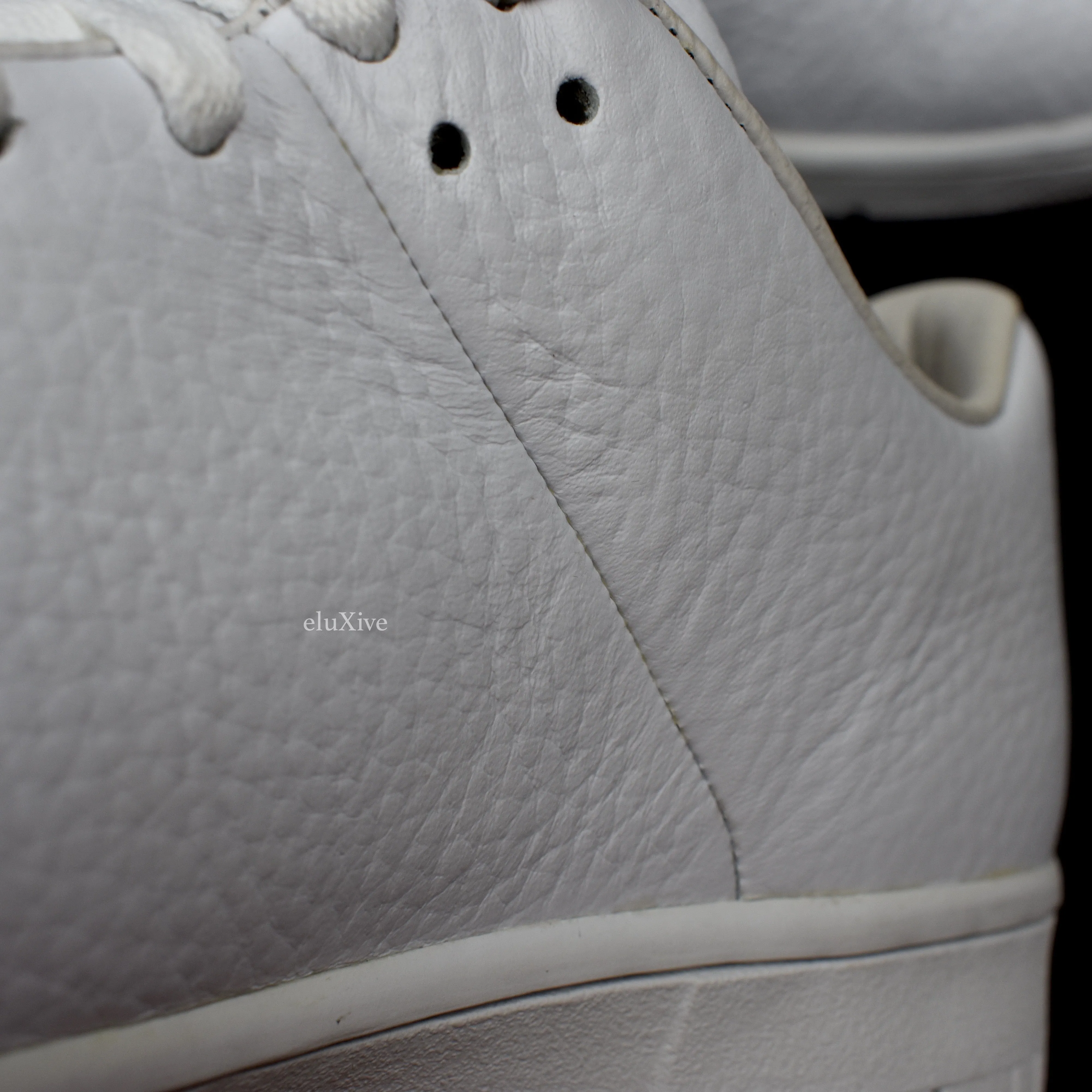 Nike - Dunk Low Supreme 'Seamless' (White)
