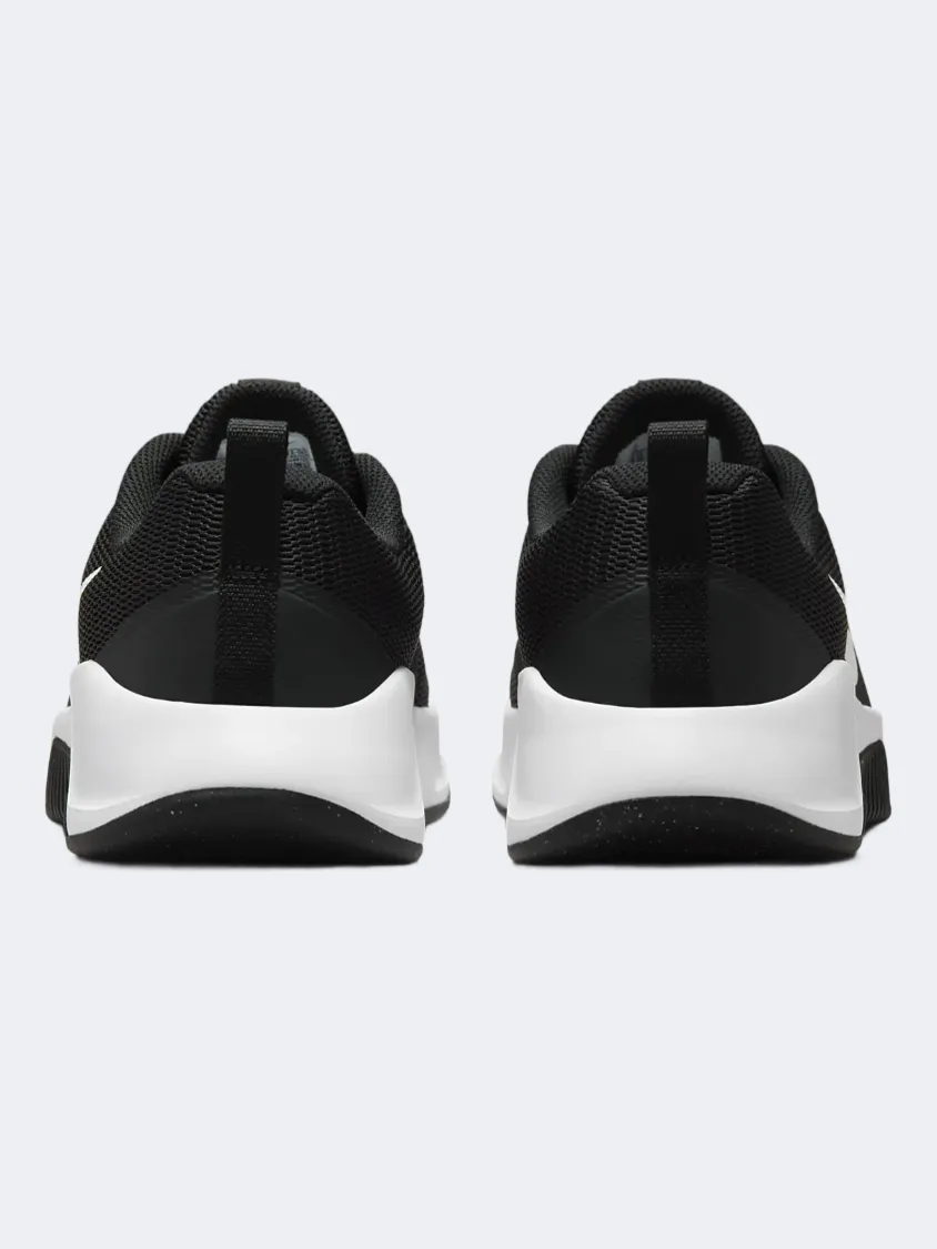 Nike MC Trainer 3 Men Training Shoes Black/White