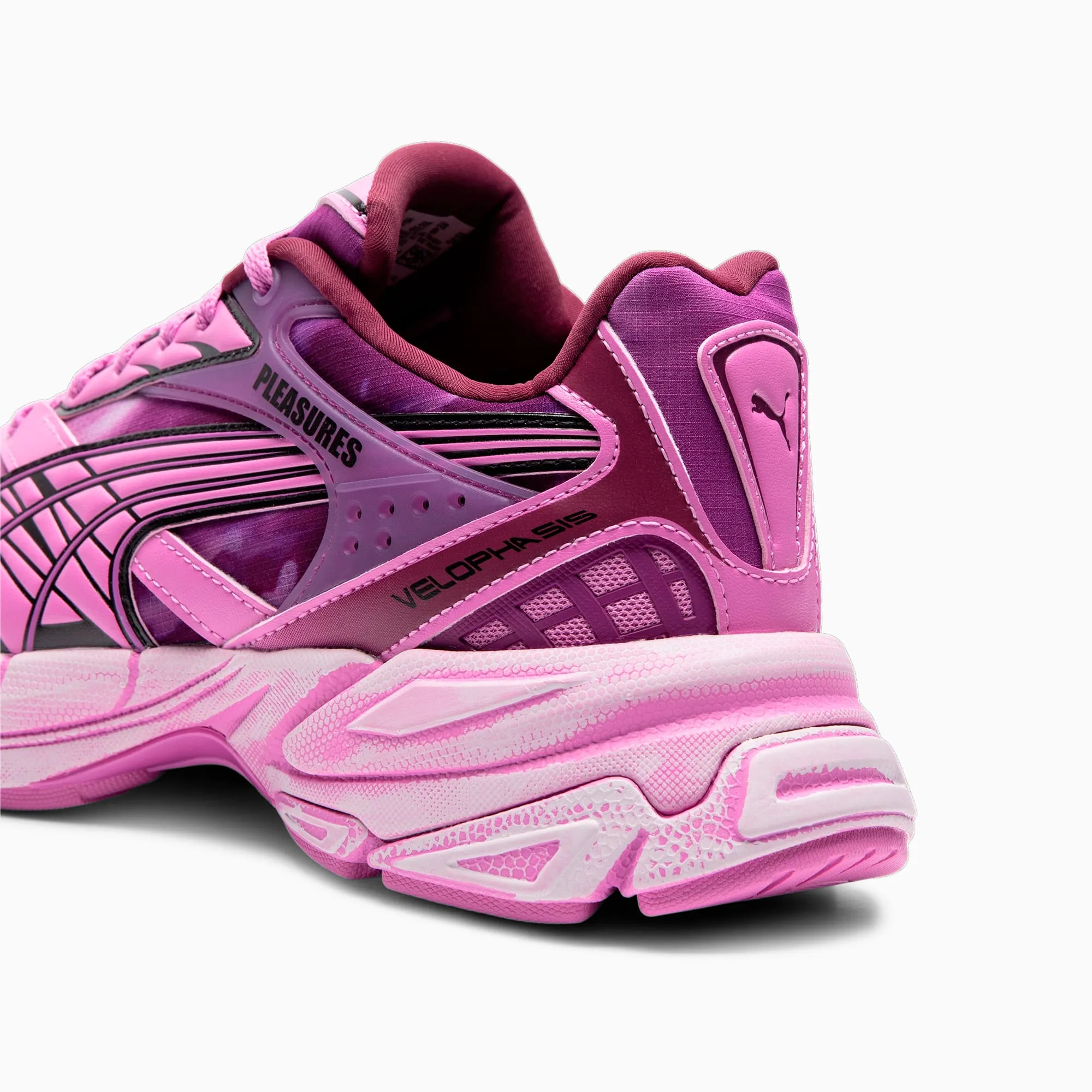 PUMA Velophasis X Pleasures Unisex Sneakers